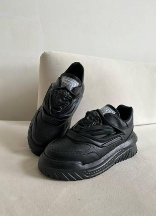 Жіночі кросівки в стилі versace odissea black