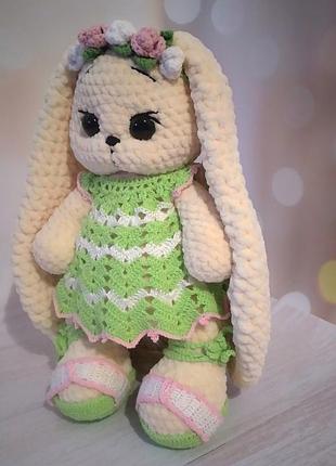 М'яка іграшка зайка в сукні