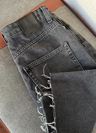 Спідниця міді джинсова графітова з необробленим краєм6 фото