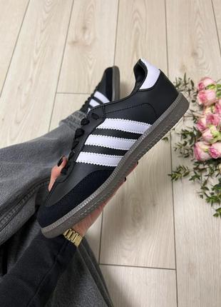 Кросівки adidas samba чорні та білі8 фото