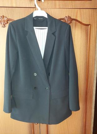 Жакет жіночий