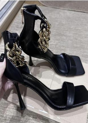 Новые босоножки nastygal