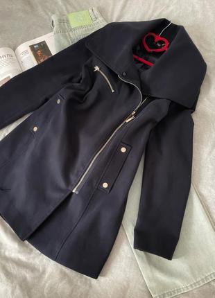 Демисезонне пальто