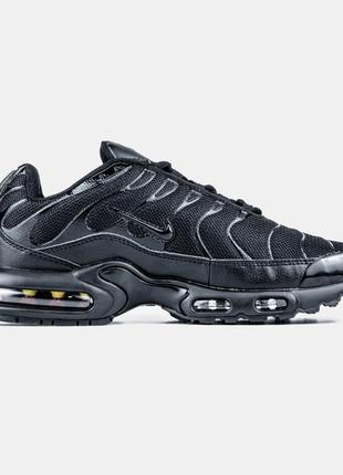 Кроссовки nike air max plus triple black8 фото