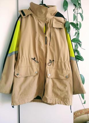 Куртка, ветровка женская с светоотражающими элементами1 фото