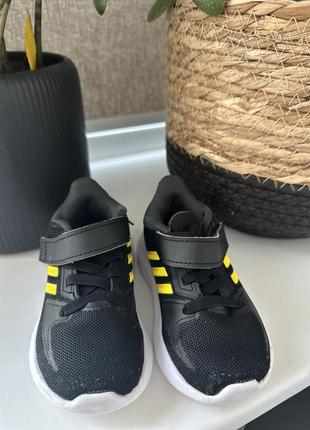 Детские кроссовки adidas 20 p