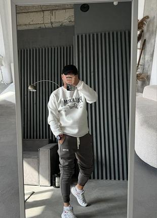 Мужской костюм