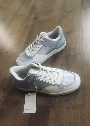 Кроссовки для девочки подростка reserved 39 размер