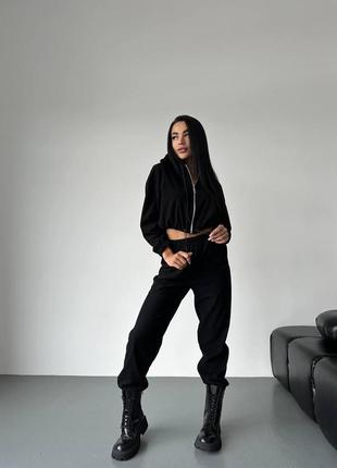 Жіночий спортивний велюровий вафельний костюм вкорочена кофта з капюшоном і штани