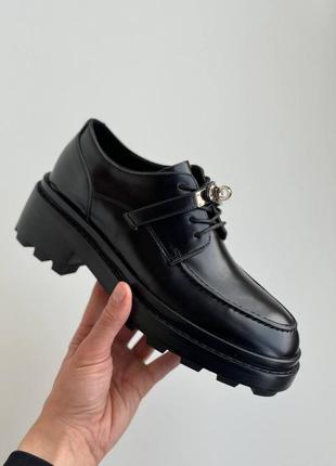 Кожаные лоферы в стиле hermes