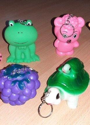 Игрушки резиновые