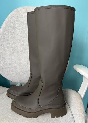 Резиновые сапоги zara