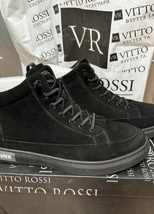 Зимовi черевики vitto rossi