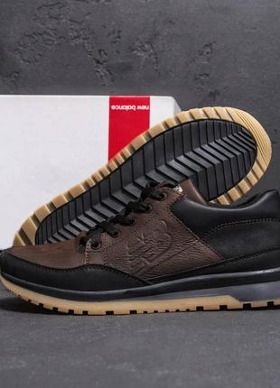 Чоловічі шкіряні кросівки new balance clasic