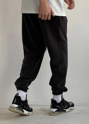 Черные спортивные штаны мужские на флисе оверсайз