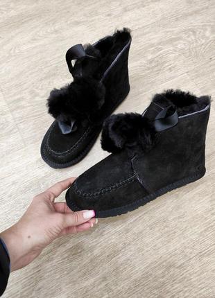 Угг мини черные замшевые сапоги. ugg bailey bow mini suede dark6 фото