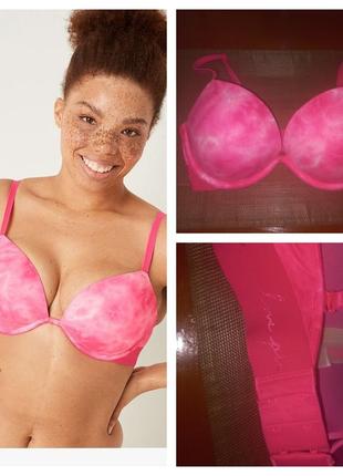 Шикарний бюст з пуш ап .