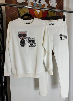Жіночий костюм karl lagerfeld