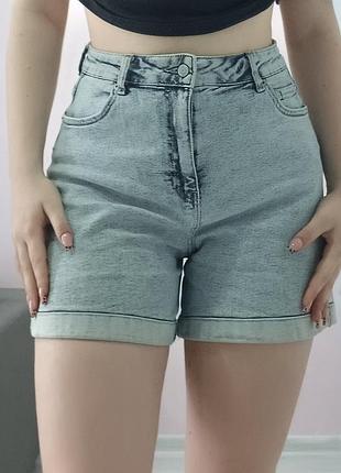 Джинсові шорти