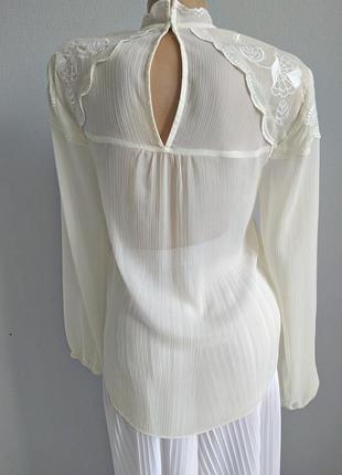 Блуза із шифону двошарова з вишивкою.*2 фото