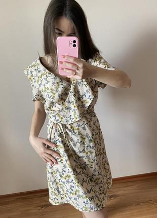 Гарна сукня на запах в квітковий принт new look l3 фото