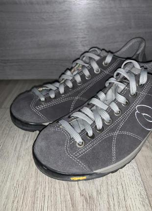 Трекинговые кроссовки ботинки olang vibram scarpa 41-42 размер нат замша в идеале10 фото
