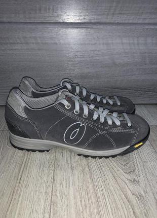Трекинговые кроссовки ботинки olang vibram scarpa 41-42 размер нат замша в идеале2 фото