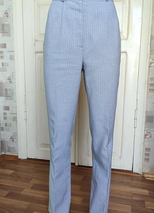 Лёгкие классные брюки штаны.