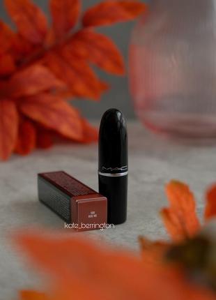 Mac cosmetics lustreglass sheer-shine lipstick помада оттенок - hug me