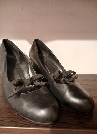 Туфли женские
