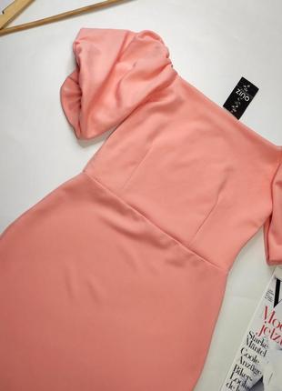 Сукня футляр жіноча міні рожевого кольору з короткими рукавами ліхтариками від бренду quiz 83 фото