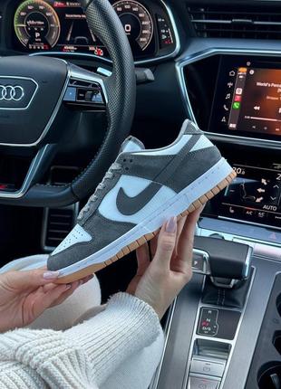 Жіночі кросівки nike sb dunk low smoke gray