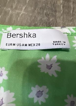 Топ кроптоп на завʼязках на запах атласний bershka квітковий принт5 фото