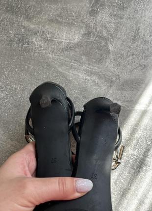 Базовые босоножки на каблуке graceland8 фото