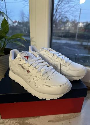 Кожаные кроссовки reebok classic1 фото