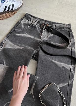 Обалденные прямые джинсы с высокой посадкой5 фото