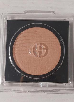 Пудра для обличчя giorgio armani luminous silk glow powder тон 5.5 testeur. 3.5 g.