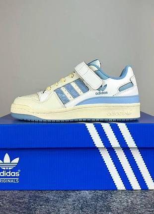Женские кроссовки adidas forum low cream code blue