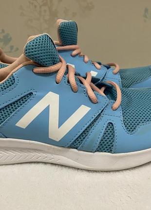 Кросівки new balance