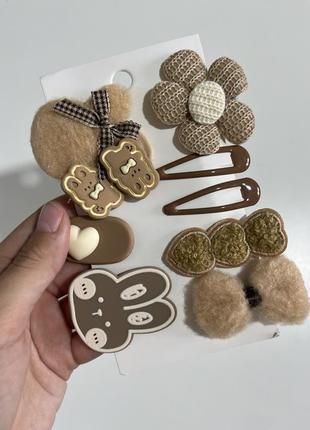 Набор заколок