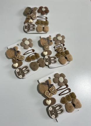 Набор заколок