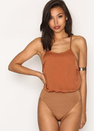 Боди из нежного атласа missguided1 фото