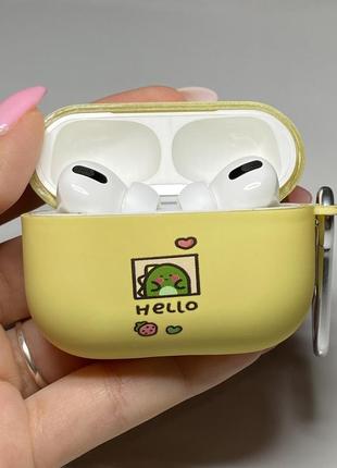 Желтый силиконовый чехол для наушников apple airpods pro с  динозавриком + карабин