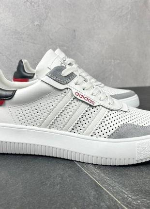 Кросівки чоловічі з натуральної шкіри в білому кольорі, мужские летние белые кроссовки с логотипом adidas4 фото