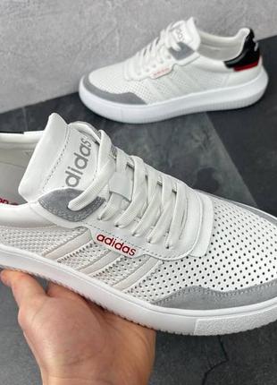 Кросівки чоловічі з натуральної шкіри в білому кольорі, мужские летние белые кроссовки с логотипом adidas5 фото