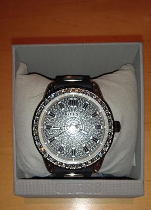 Продам часы guess