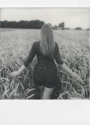 Черно-белая фотопленка для винтажных камер polaroid 600 b&w (касета, картридж)8 фото