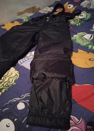 Детские зимние брюки на подтяжках как для мальчика так и девочки качественные.