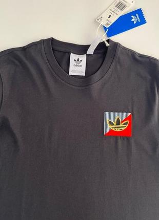 Мужская футболка adidas originals оригинал2 фото