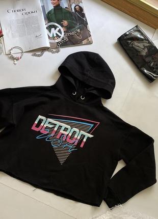 Жіночий вкорочений чорний худі на флісі new look 👀